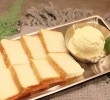 Ice Cream Toast