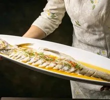Steamed Large White Fish