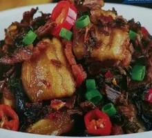 Grandmother's Vegetable Stir-fried with Pork Belly