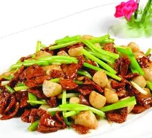 Garlic Stir-fried Duck Gizzard