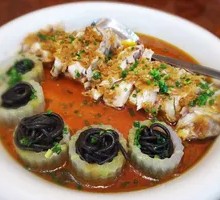 Hainan Yellow Pepper Fish Head with Noodles Cup