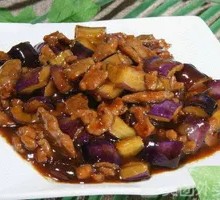 Eggplant Beef Noodles