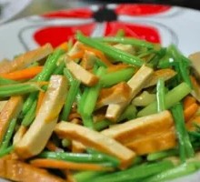 Celery with Tofu Sheets