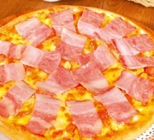 Classic Bacon Pizza