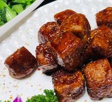 Braised Taro with Sauce