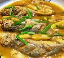 Stewed Yellow Croaker with Handmade Rice Cake