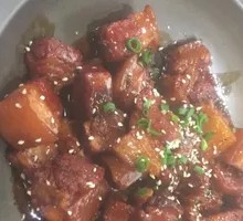 Braised Pork Belly with Pig Intestine