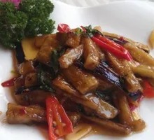 Braised Eggplant in Soy Sauce