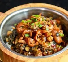 Green Pepper Beef Bucket Rice