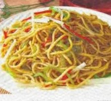 Stir-Fried Noodles with Shredded Meat