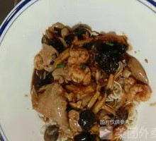 Snow Cabbage Squid Noodles