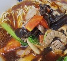 Pork Kidney and Shrimp Noodles