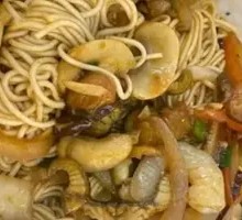 Beef Tripe and Pork Kidney Noodles