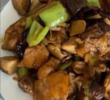 Braised Chicken with Mushrooms