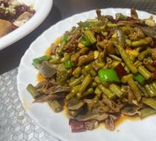 Sour Pickled Beans with Duck Offal