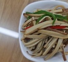 Stir-fried Tofu Skin Noodles