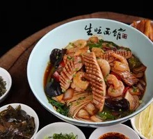 Signature Shrimp and Kidney Noodles