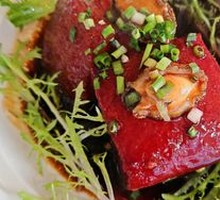 Dongpo Pork Stewed with Abalone