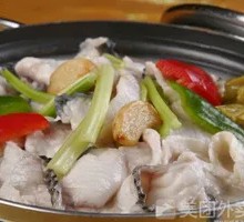 Steamed Fish Fillet in Soy Sauce