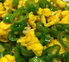 Egg with Green Pepper