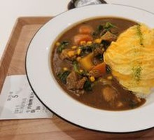 Beef Curry Omelette Rice