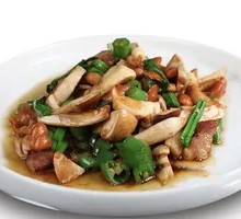 Stir-fried Matsutake Mushroom