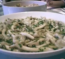 Steamed Seafood with Mushrooms