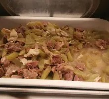 Duck with Lettuce