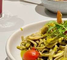 Fresh Shrimp Basil Noodles