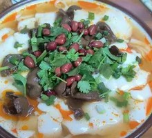 Sour Soup Large Intestine Rice Noodles