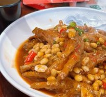 Braised Chicken Feet with Soybeans