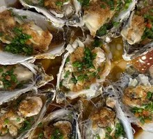 Garlic Steamed Oysters
