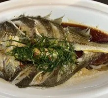 Scallion Oil Yellow Croaker