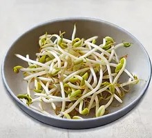 Mung Bean Sprouts