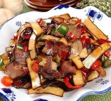Fried Tofu with Preserved Pork