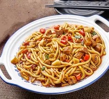 Hand-Kneaded Egg Fried Noodles