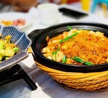 Seafood Vermicelli Pot