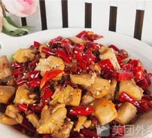 红烧鸡块盖浇面