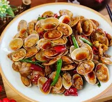 Spicy Stir-Fried Clams
