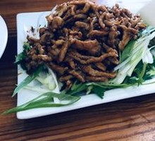 Beijing-style Shredded Pork in Soy Sauce