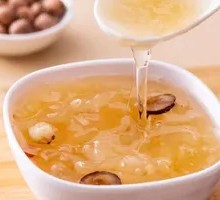 Red Date and Tremella Soup