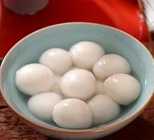 Red Bean Glutinous Rice Balls