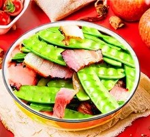 Stir-Fried Wax Beans with Preserved Pork
