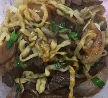 Braised Noodles with Pork Strips