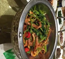 Spicy Squid in Dry Pot