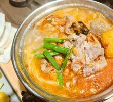 Spicy Sour Beef Hot Pot