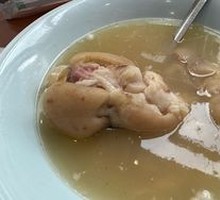 Signature Old-Mom Pig Trotter