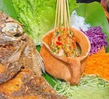 Vegetable-Wrapped Fish