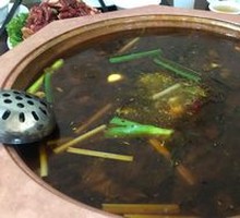 Sour Cabbage Beef Hot Pot