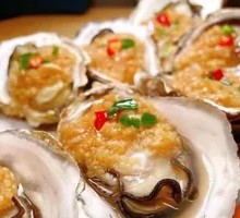 Garlic Roasted Rushan Oysters